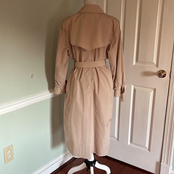 Vintage Double Breasted London Fog Trench Coat - Picture 4 of 11